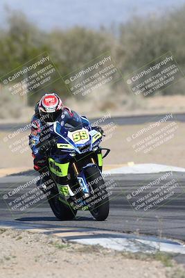 media/Jan-15-2026-Racers Edge (Thu) [[dfebeb70ab]]/2-A Group/Session 5 Turn 2/